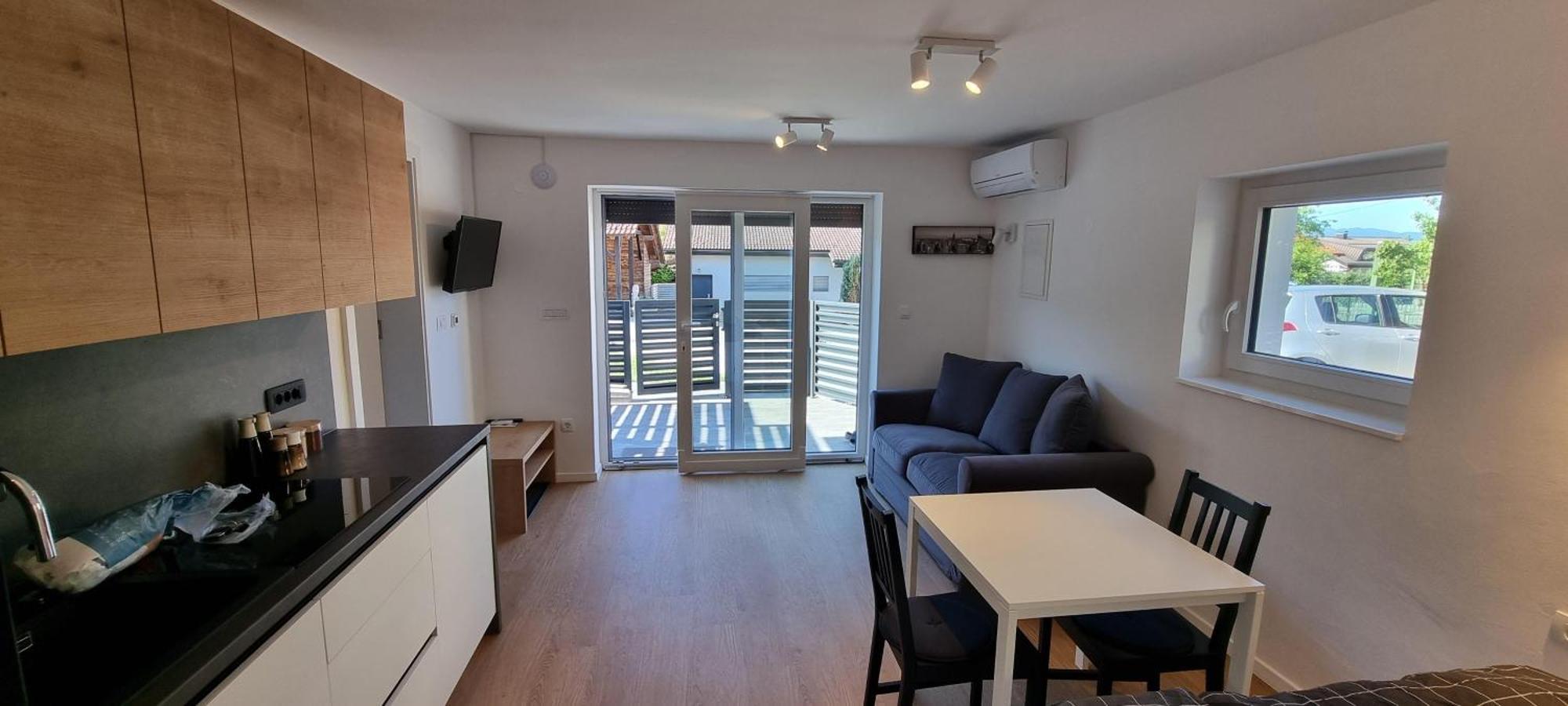 Naia Apartments 노보메스토 외부 사진